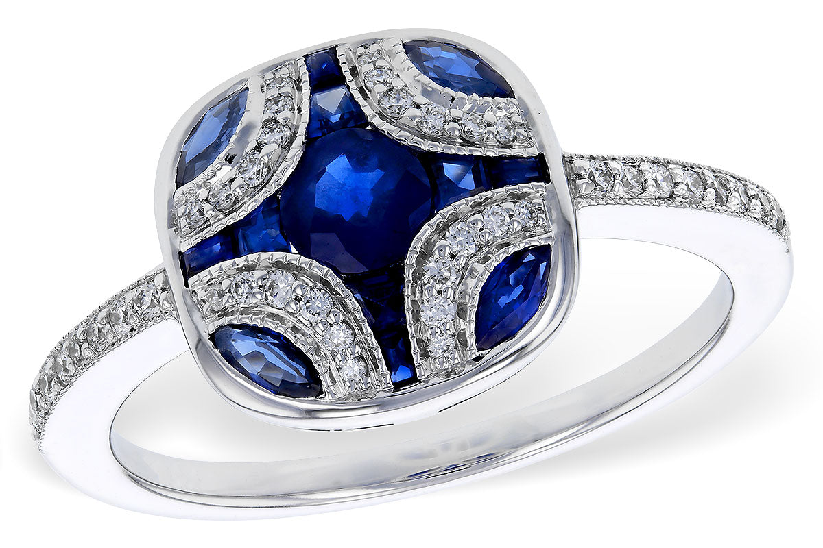 NATURAL SAPPHIRE AND DIAMOND RING