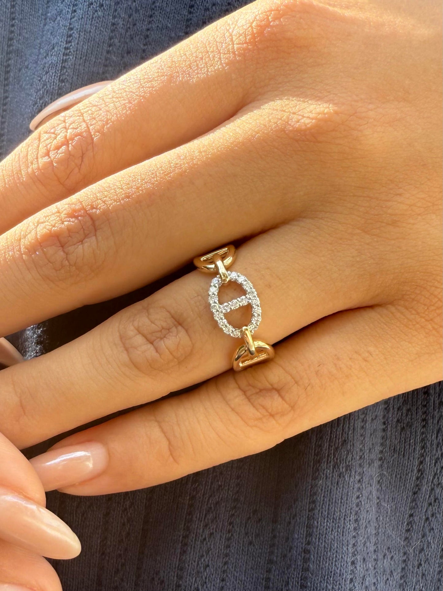 TWO-TONE GUCCI DIAMOND LINK RING