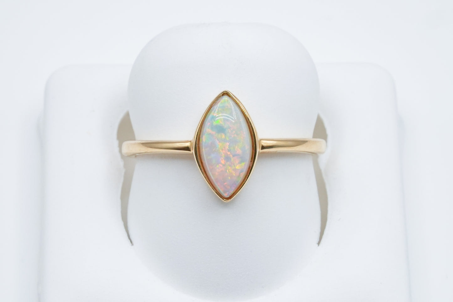 14KT YELLOW GOLD MARQUISE AUSTRALIAN OPAL RING